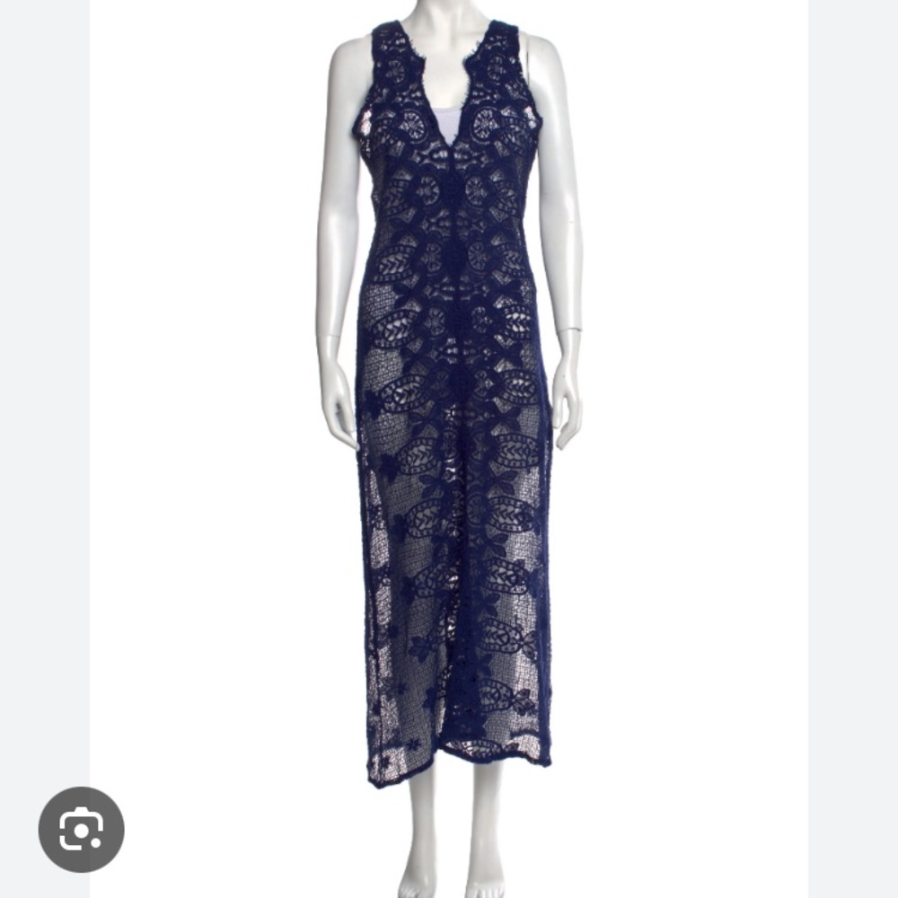 Miguelina Long Navy Blue Lce Dress size S